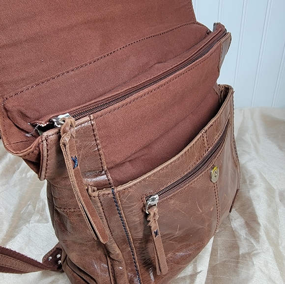 The Sak Leather Ventura Convertable Backpack or Crossbody Bag Purse Brown Tan - Picture 7 of 13